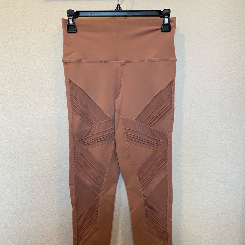 Alo yoga high waist moto leggings size small